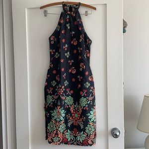 Cute summer dress. Back zip. Great condition.
